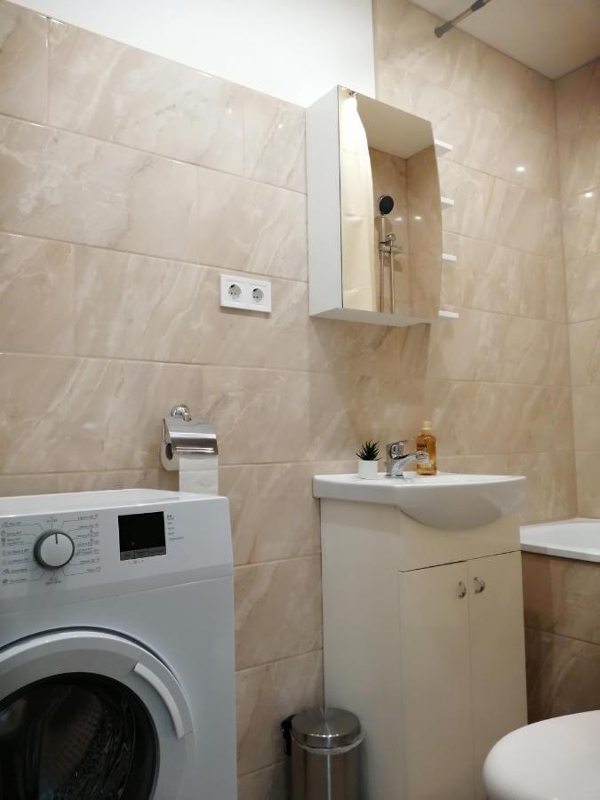 Apartamenti Miera Osta Liepāja 외부 사진